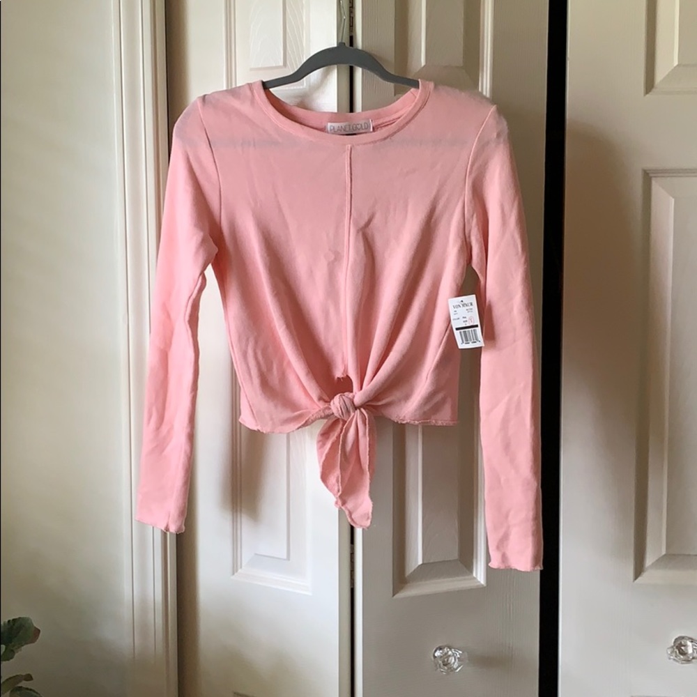 Baby pink NEVER WORN cute long sleeved shirt